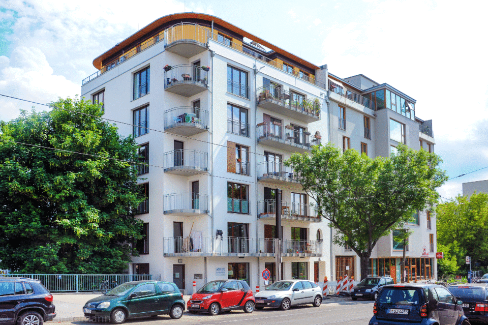 berlin-prenzlauer berg, pappelallee 44 - die köpfe hinter den projekten